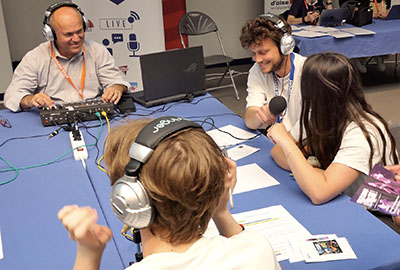 Logo Un studio de Webradio au tournoi Educ Esport